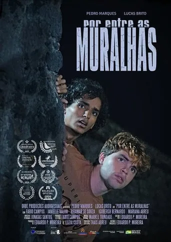 Por Entre As Muralhas movie poster - Entertainment content