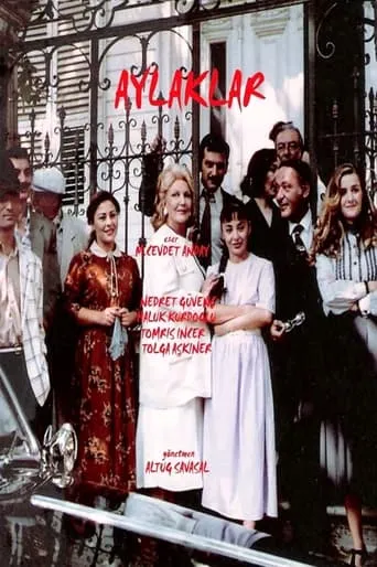 Aylaklar movie poster - Entertainment content
