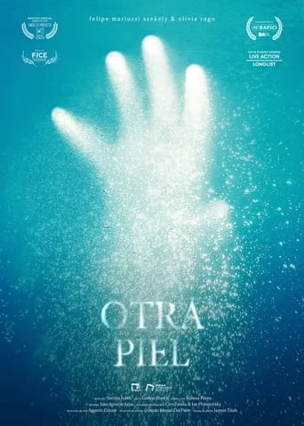 Otra piel movie poster - Rated 10/10