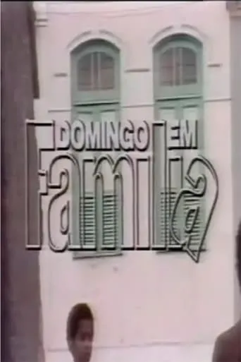 Domingo em Família movie poster - Entertainment content