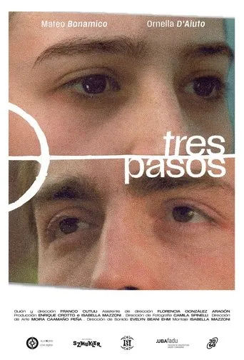 Tres pasos movie poster - Entertainment content