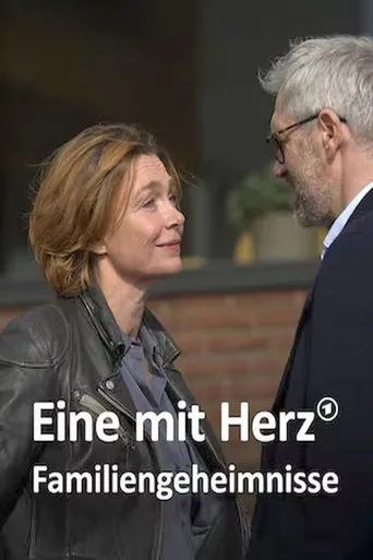 Eine mit Herz – Familiengeheimnisse movie poster - Entertainment content
