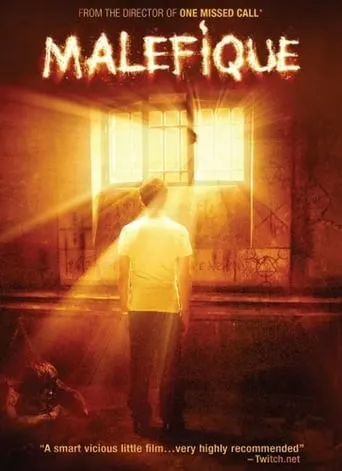 Maléfique movie poster - Rated 5.9/10