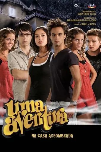 Uma Aventura na Casa Assombrada movie poster - Rated 4.8/10