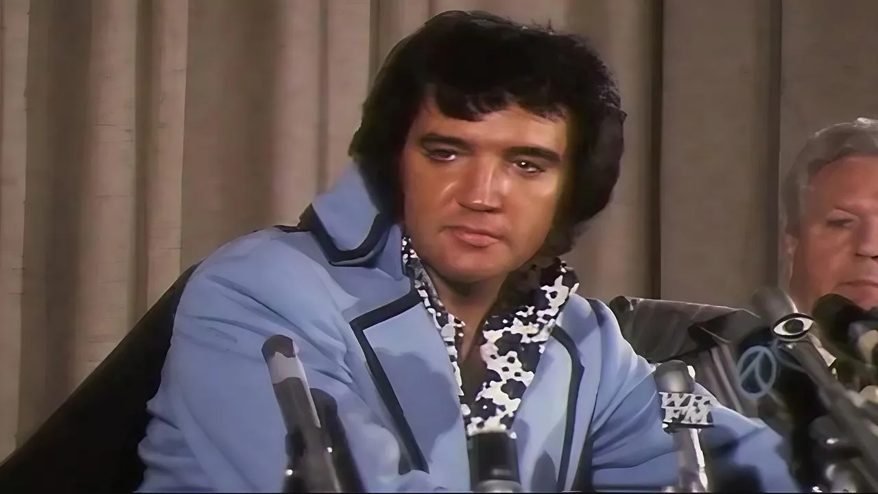 Elvis: #1 Hit Performances & More
