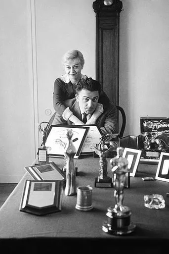 Federico Fellini's Mysterious Journey movie poster - Entertainment content